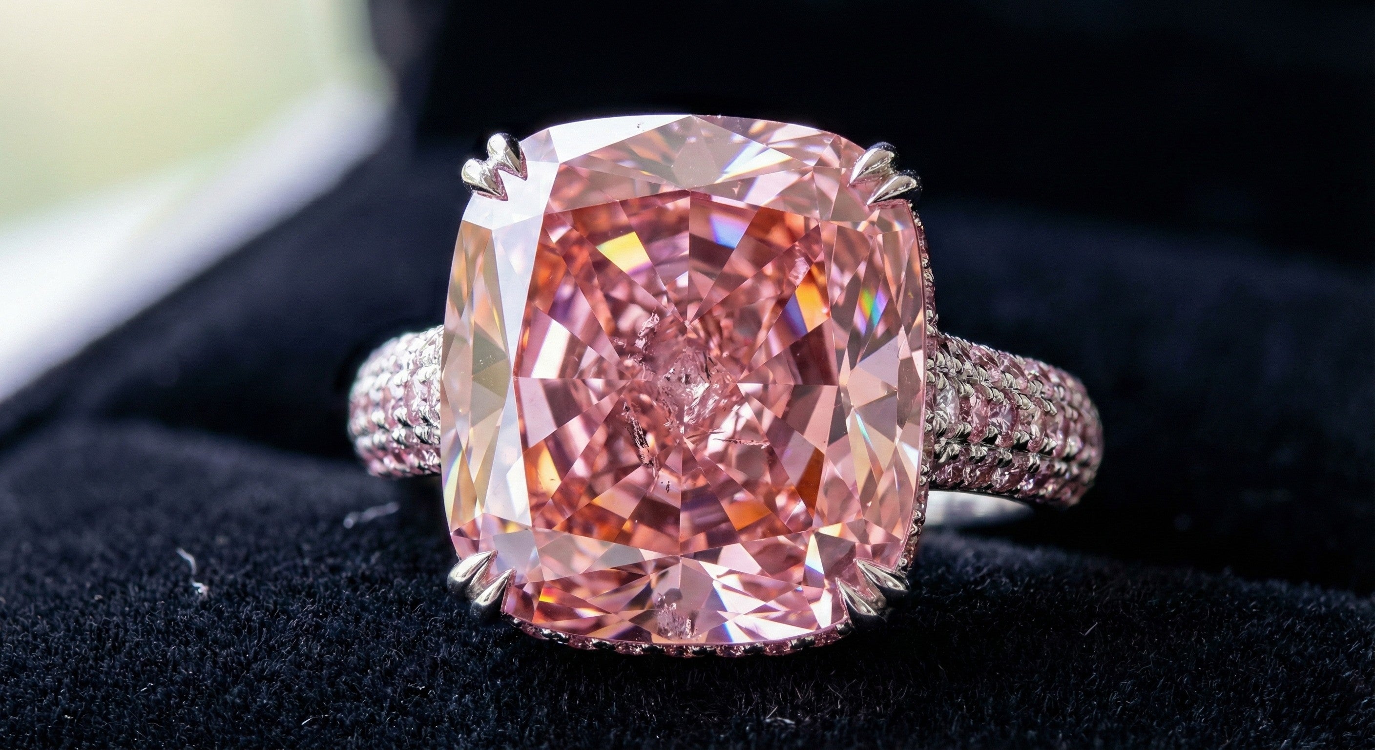Investing in Fancy Colour Diamonds: A Complete Guide to Value, Grading & Market Trends
