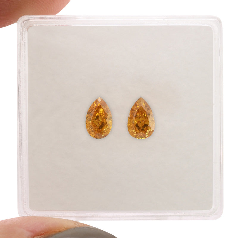 0.38 Carat Fancy Vivid Orange Pear Diamond VS1 GIA